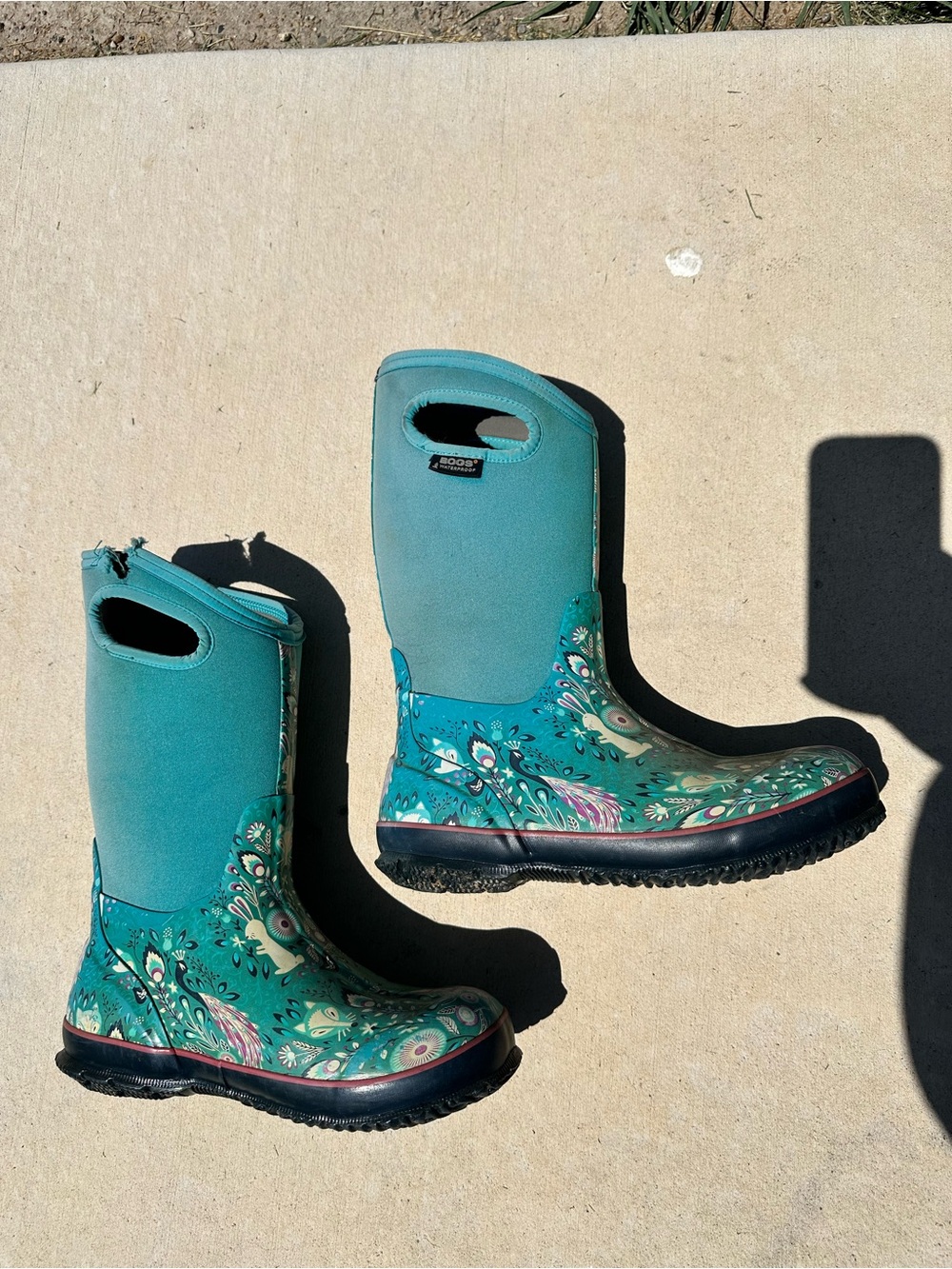 *FLAWED* Bogs | Teal Classic Forest Rain Boots | Size 6 - Picture 7 of 9